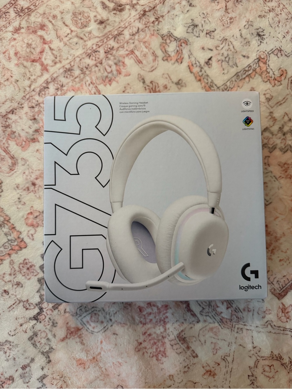 Logitech G735 Wireless Headset - White with RGB Accents - Aurora Collection